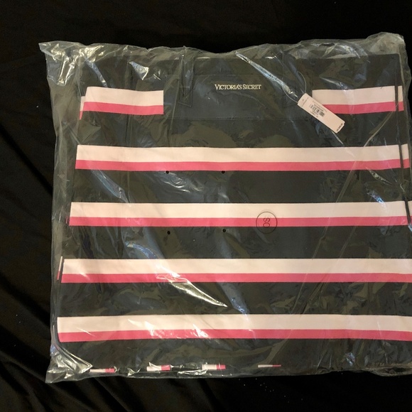 Victoria's Secret large tote - Picture 1 of 2